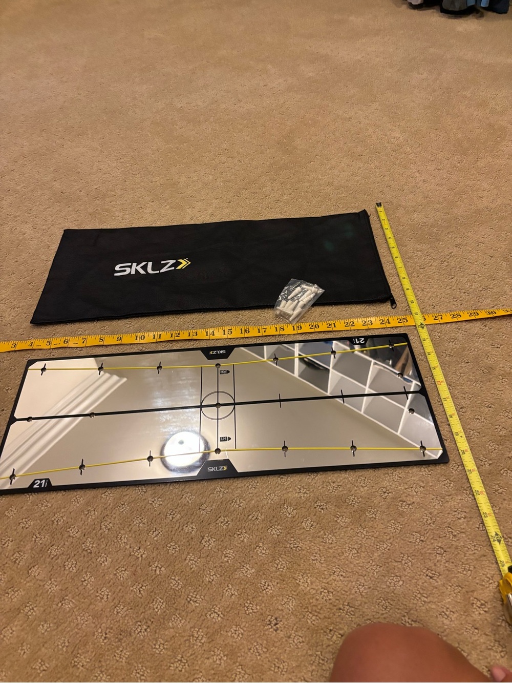 SKLZ GOLF Putting Mirror Trainer - Black & Silver with tees/pegs